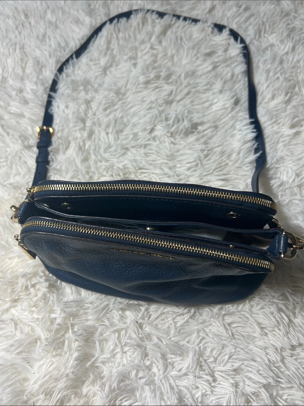 Michael Kors zip interior